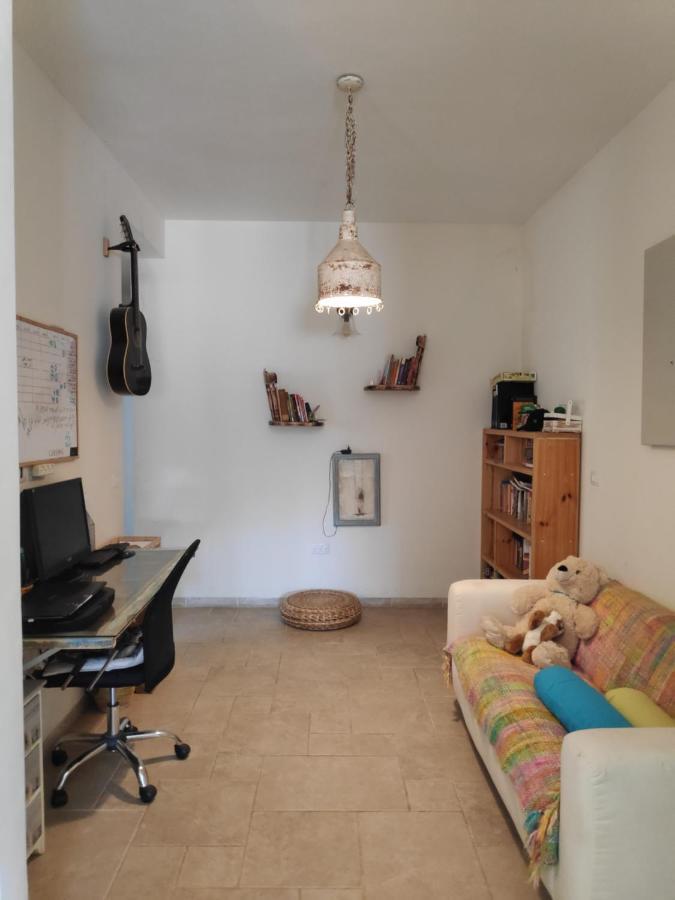 Villa By The River Facing The Hermon In 다프나 외부 사진